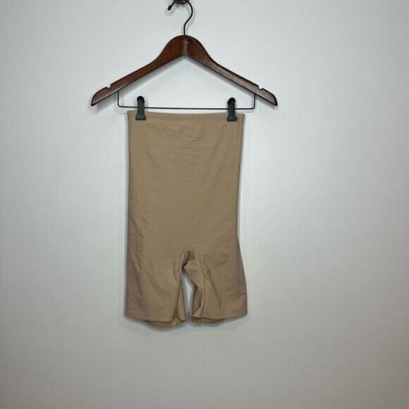 Miraclesuit Women’s Size Medium High Waisted Tummy Control Thigh Shaper Nude - Picture 2 of 12